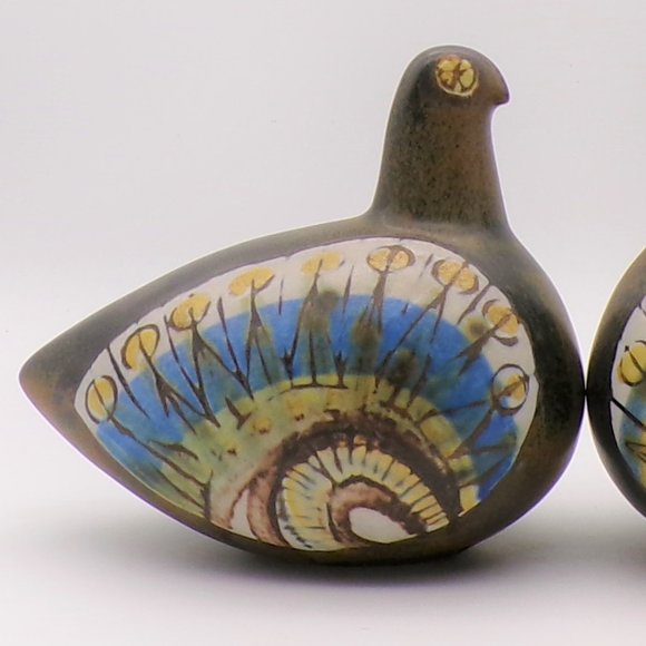 2 Dazzling Doves by Lisa Larson - Picture 6 of 13